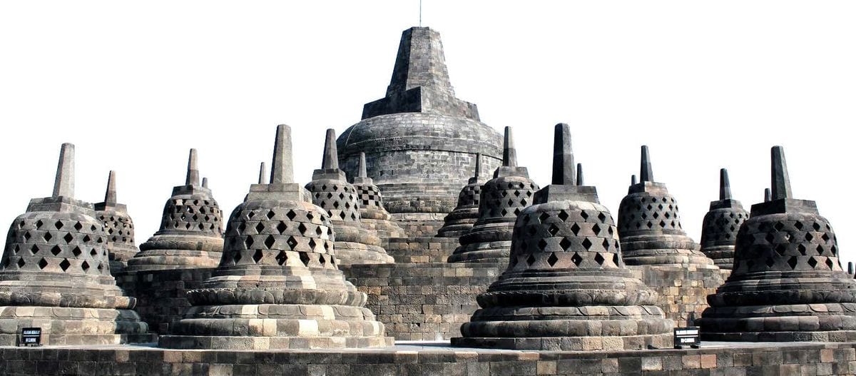 Stupa batu berlubang di Candi Borobudur